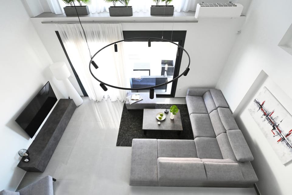 TV and multimedia, Living room, Seating area
