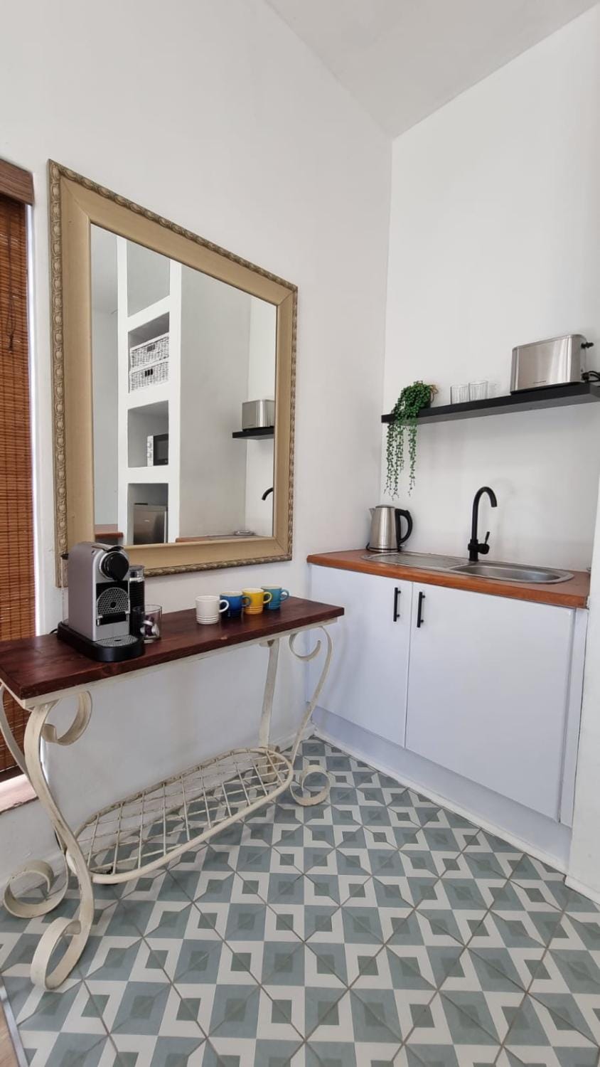@5 on Lincoln Apartment in Cape Town