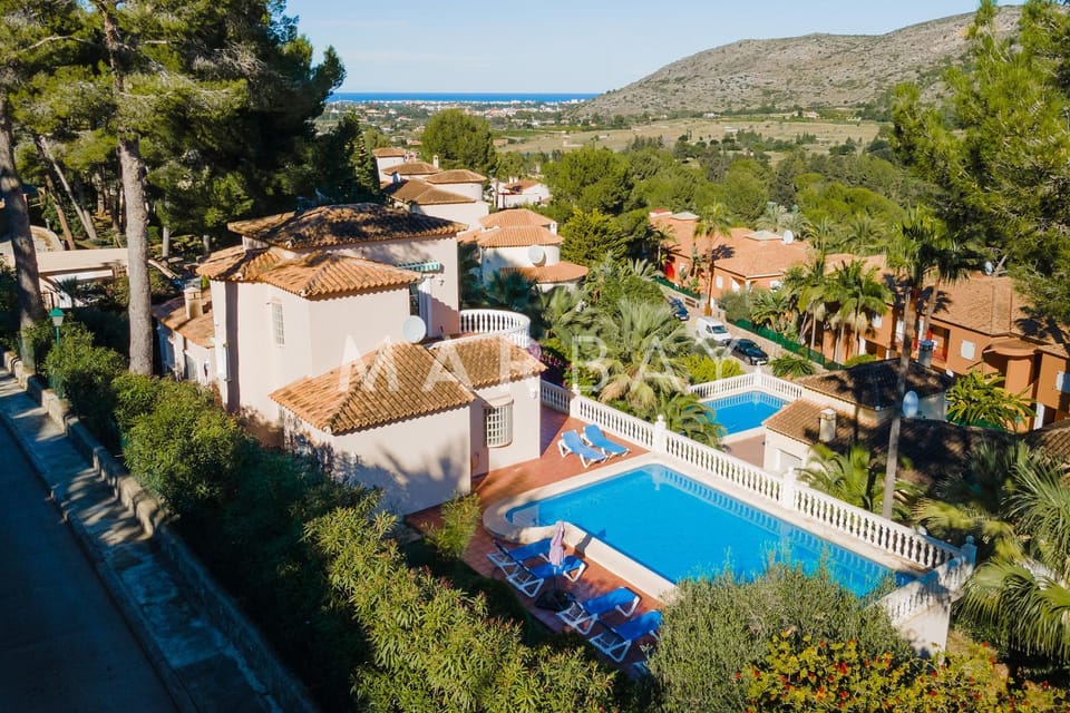 Bird's eye view, Mountain view, Swimming pool