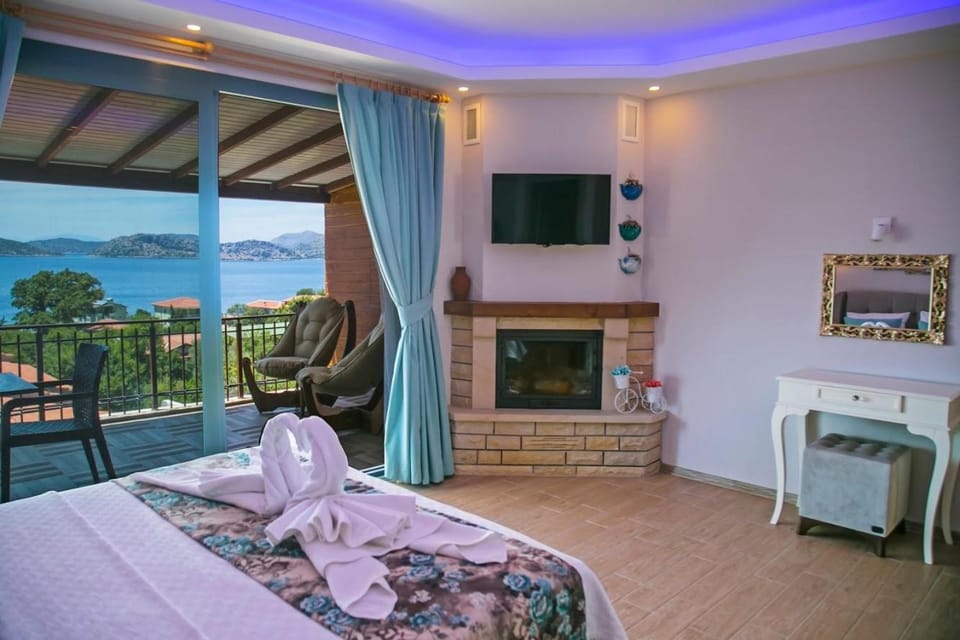 Bathroom, Coffee/tea facilities, Balcony/Terrace, Mountain view, Sea view, Family, minibar