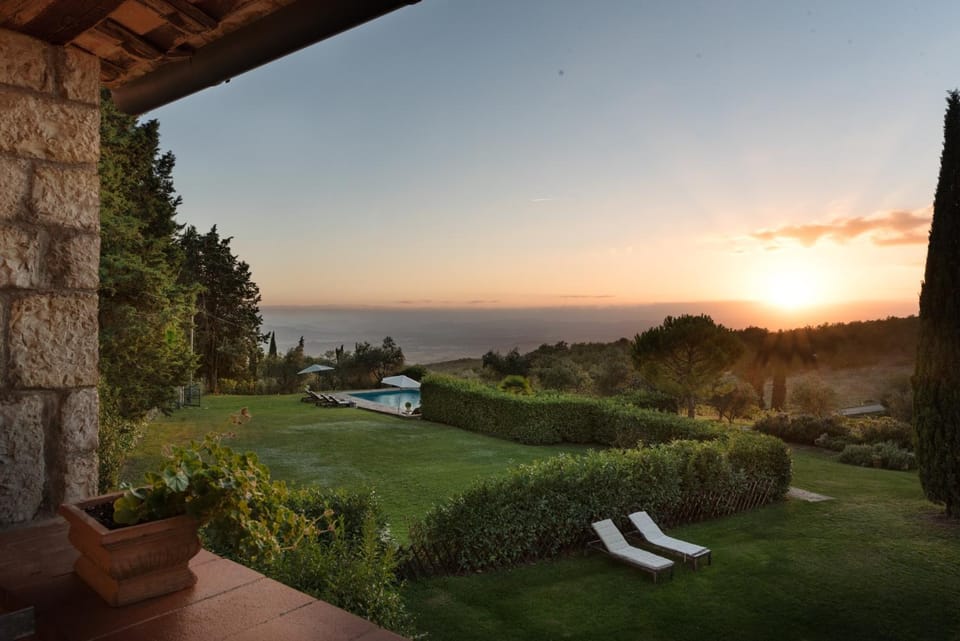 Day, Natural landscape, Garden, Garden view, Swimming pool, Sunset