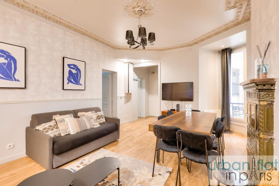 Urban Flat 57 - Luxury 4BDR Parisian Flat in Paris Apartment in Paris