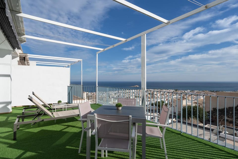 Balcony/Terrace, Seating area, Sea view, Sunrise, Sunset