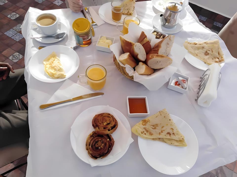 Food and drinks, Food, Breakfast, Continental breakfast, Drinks