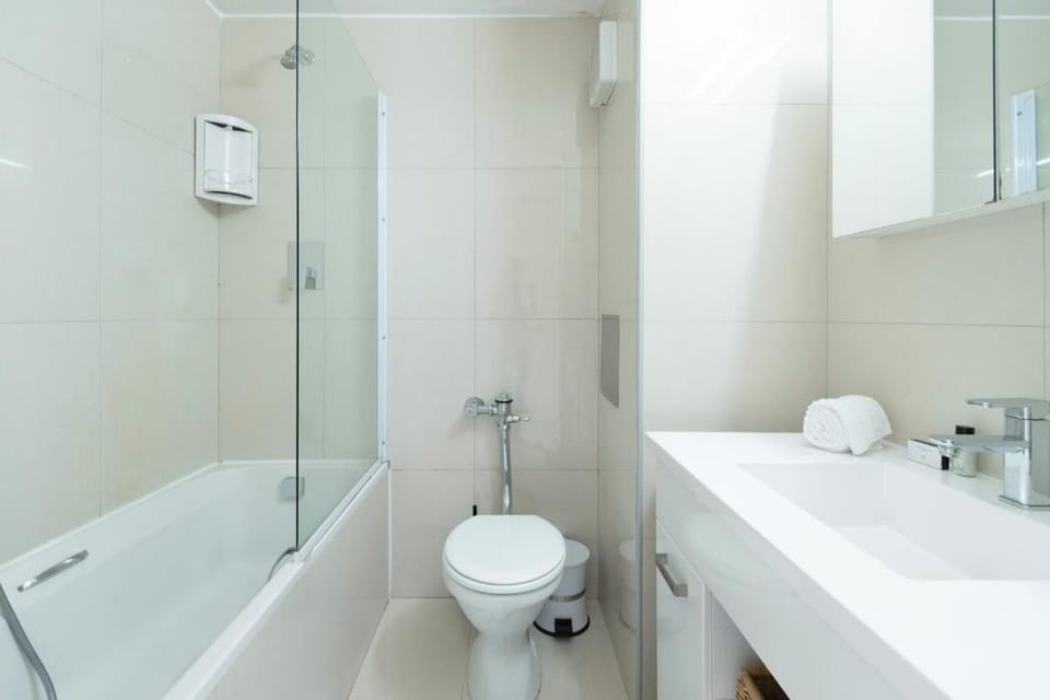 Apartment in Seapoint, Pool and free parking. Apartment in Cape Town