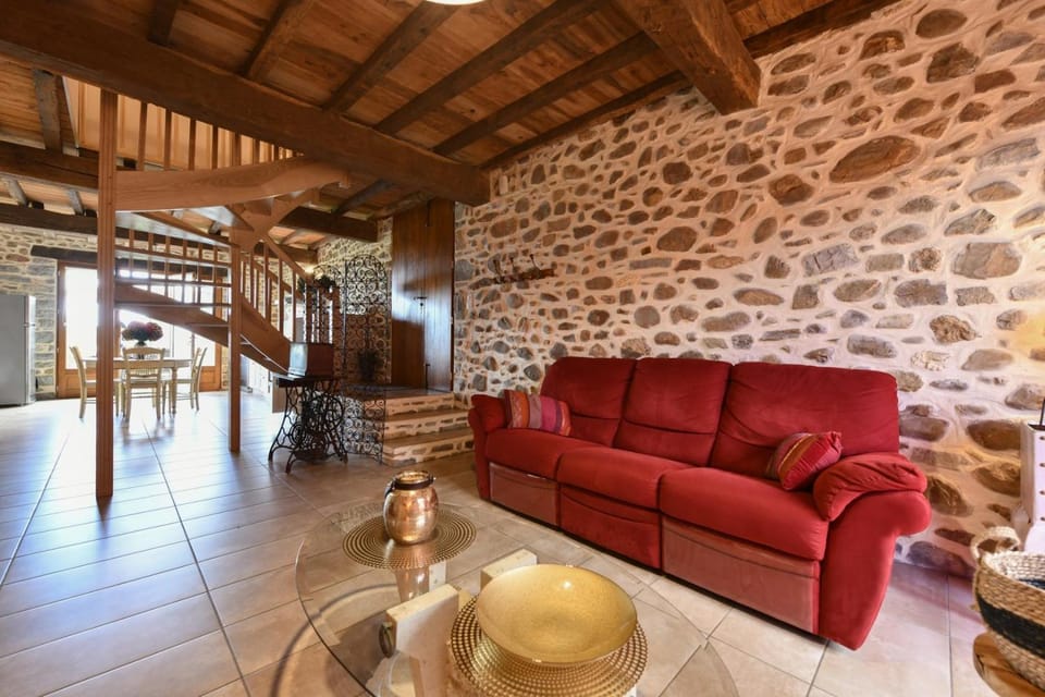 La bourdénabo House in Nouvelle-Aquitaine