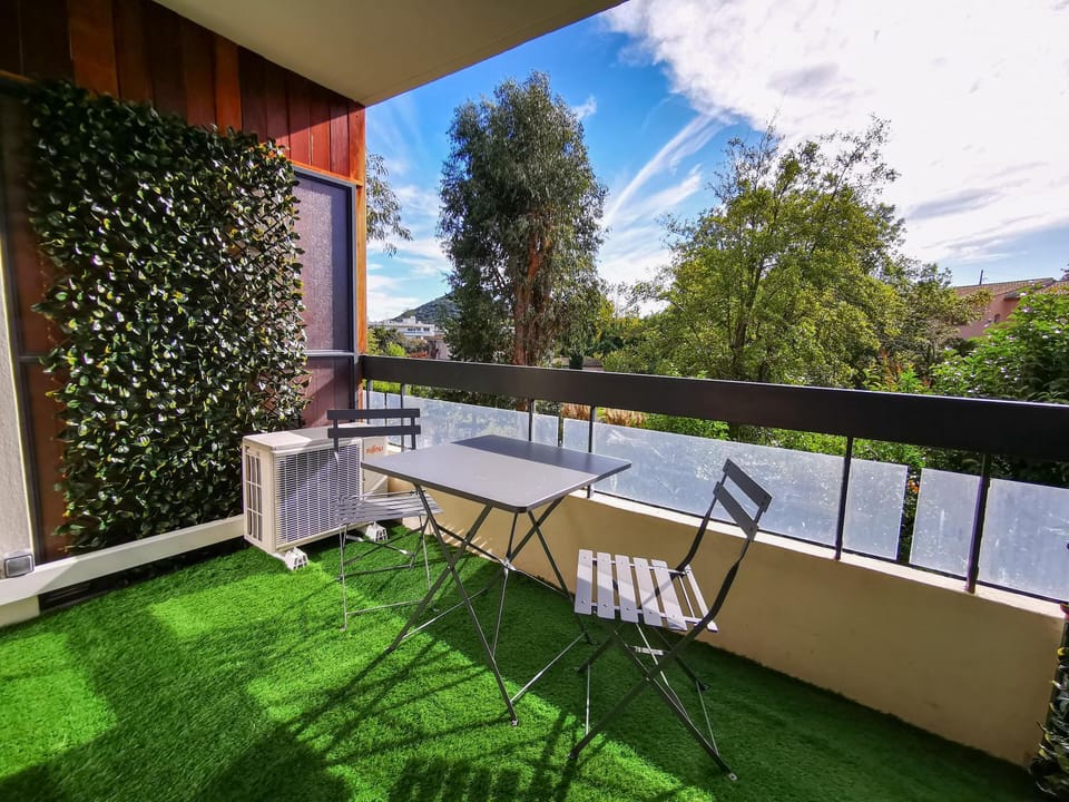 Balcony/Terrace, Balcony/Terrace