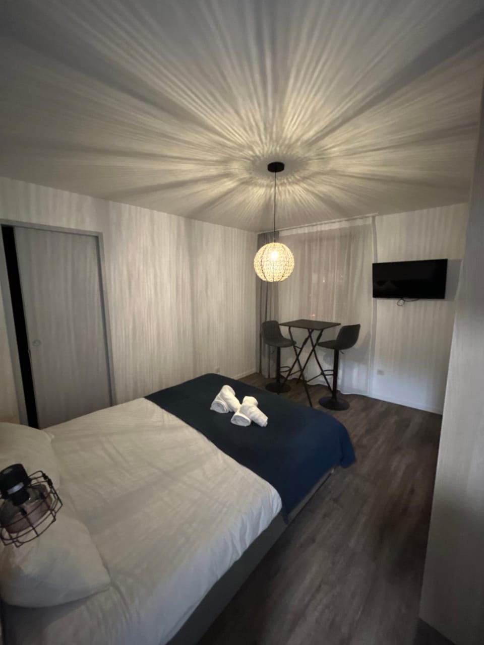 Nuit sur le Pont 2 Apartment in Landerneau