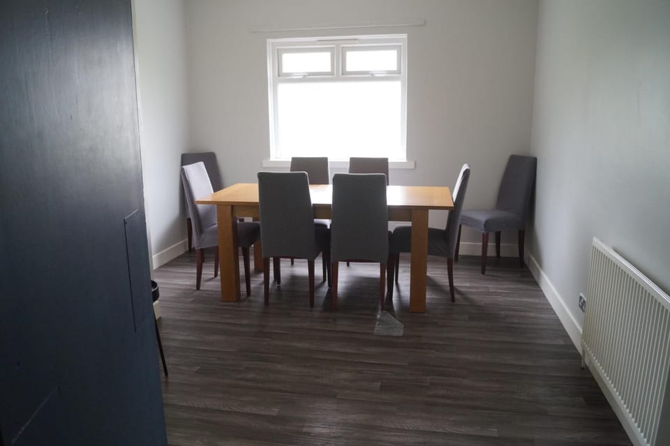 Garnock 2 Apartment in Scotland