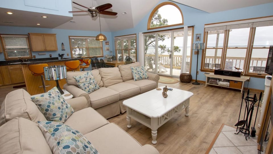 Soundfront, Priv Dock, Sound Views, Sun Deck, SA425, Sound Mind House in Duck