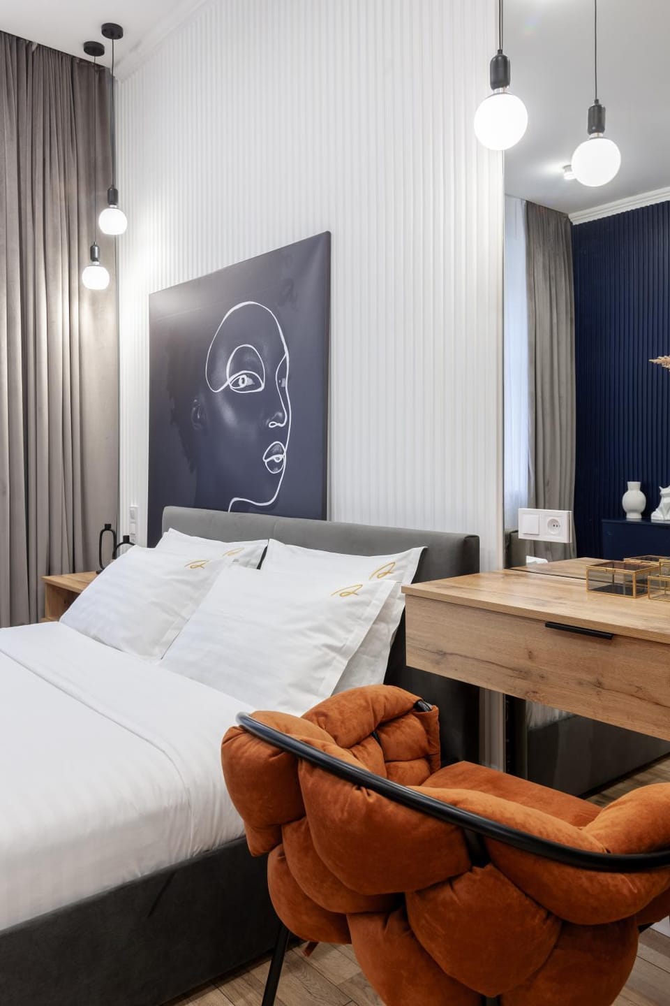 Bed, Photo of the whole room, Bedroom, hair dresser
