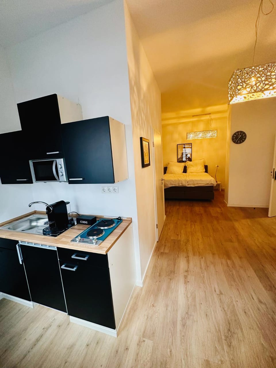 Photo of the whole room