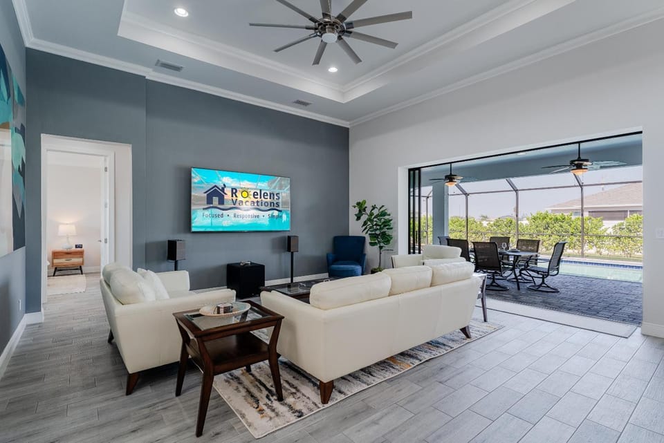 BRAND NEW - Heated Pool & Modern Upgrades! - Villa Moonlight Breeze - Roelens Vacations House in Cape Coral