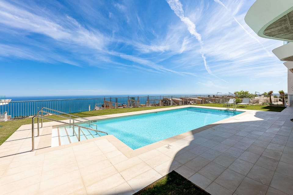 797 HOLIDAY RENTALS - Espectacular apartamento con vista al mar Apartment in Benalmadena
