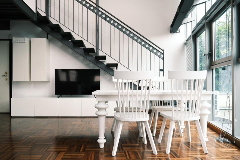 TV and multimedia, Dining area