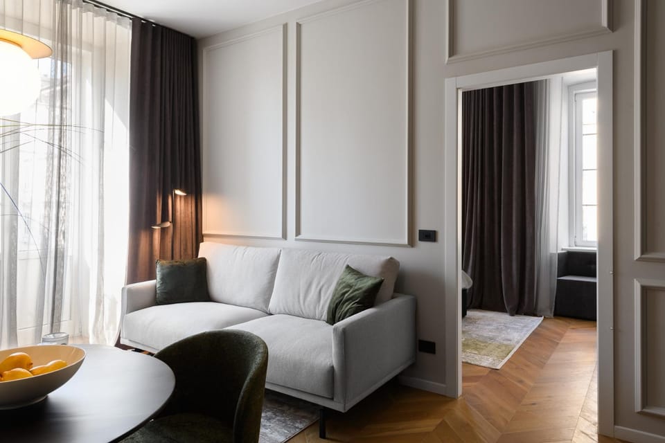 Day, Living room, Seating area, Time of day