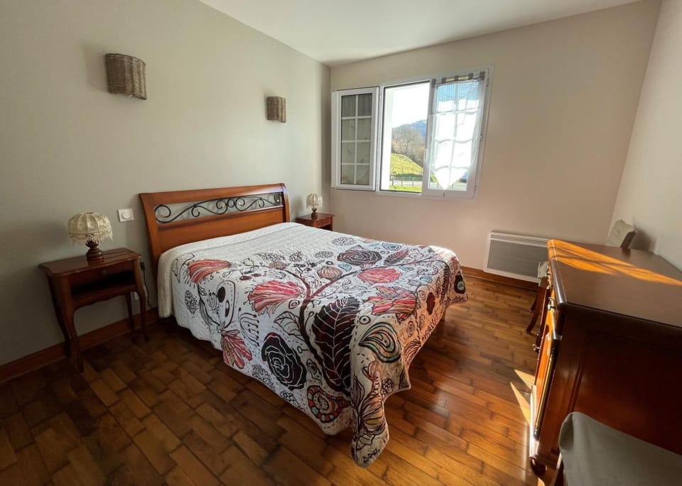 Mendi beheria House in French Basque Country