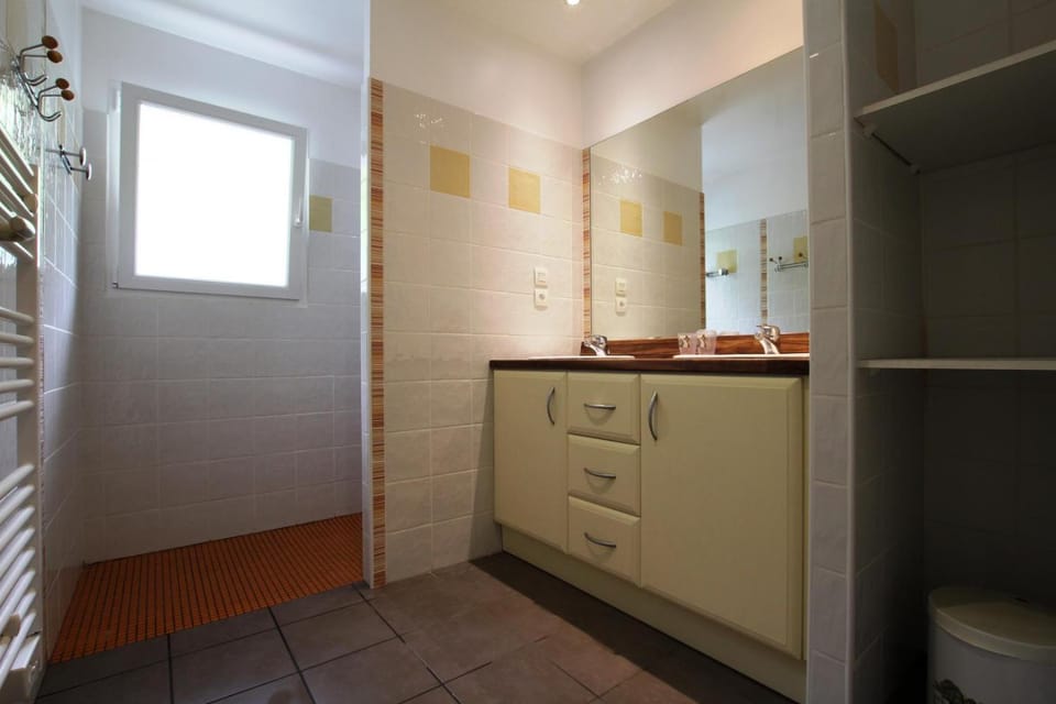 Erreka xilo House in French Basque Country