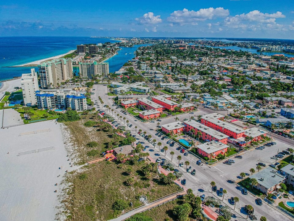 Property building, Location