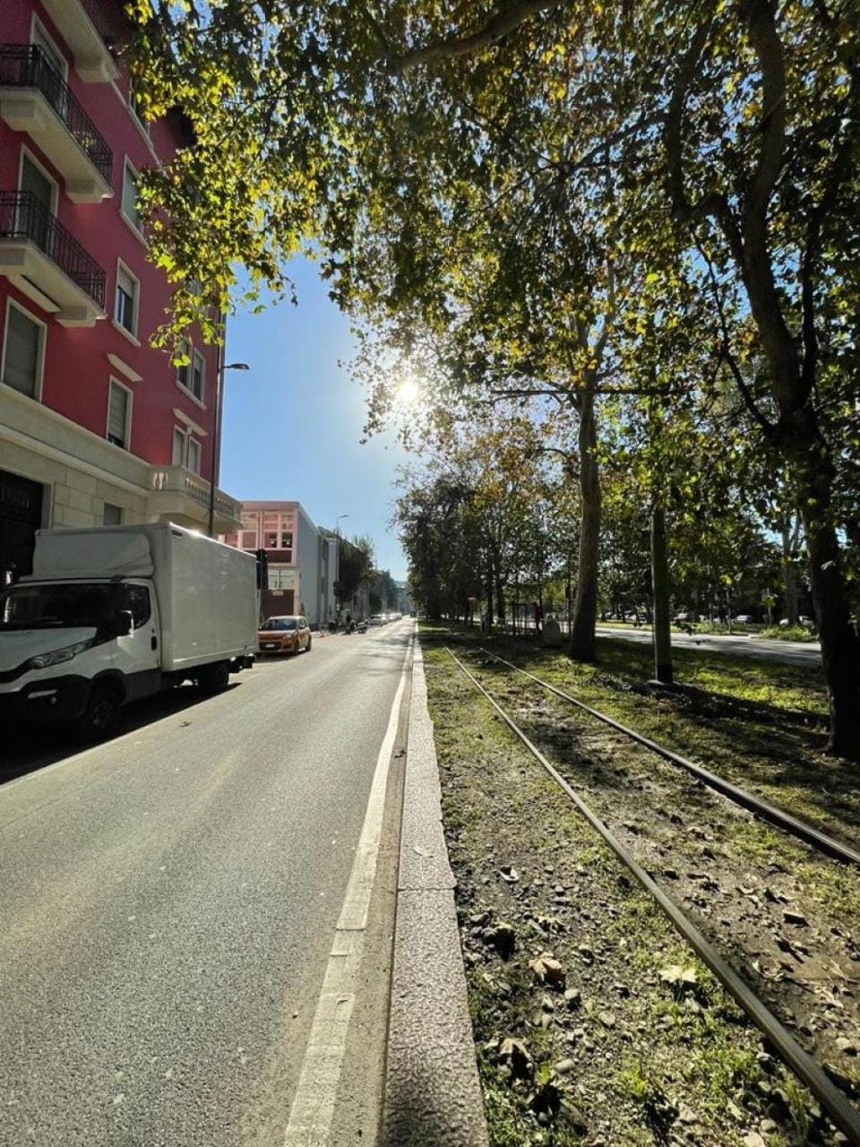 Neighbourhood, Street view, Location