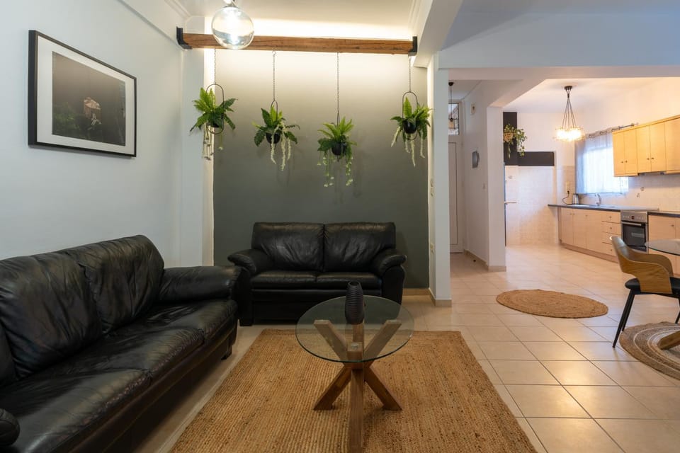 TV and multimedia, Seating area