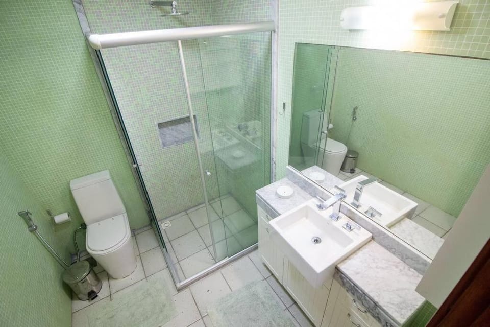 Luxo na Areia com Academia por Luxury Rentals House in Armacao dos Buzios