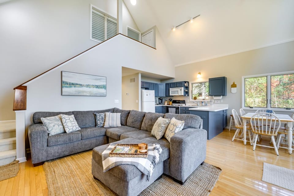 Lake Huron Vacation Rental w/ Private Beach! House in Michigan