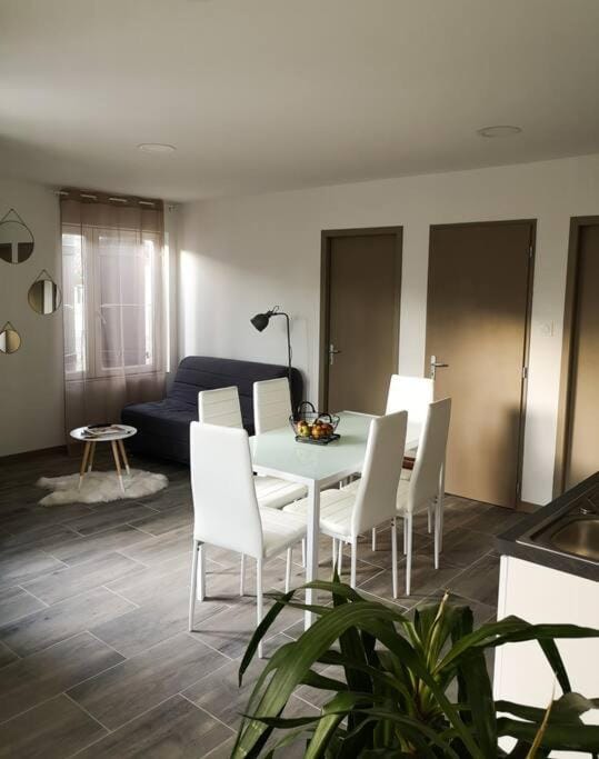 YLIA un petit coin en Ardèche Apartment in Provence-Alpes-Côte d'Azur