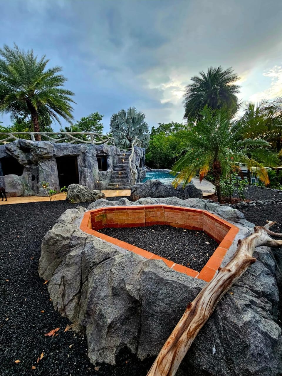 Natural landscape, Garden, Garden view, Swimming pool
