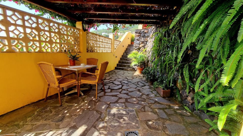 Patio, Balcony/Terrace