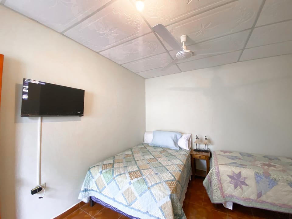 MARIA III HOSTAL Bed and Breakfast in El Salvador
