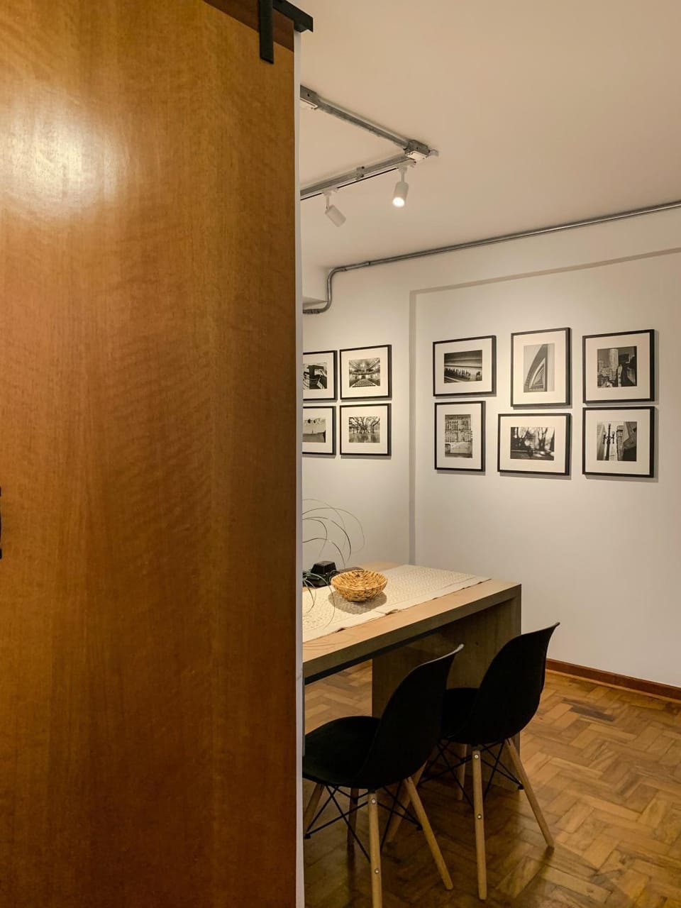 Dining area, hair dresser