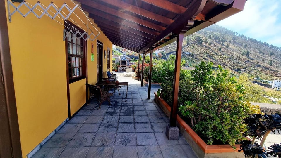 Property building, Balcony/Terrace