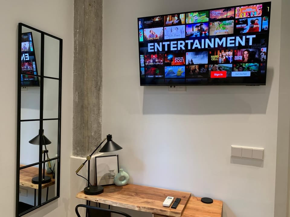 TV and multimedia, Bedroom
