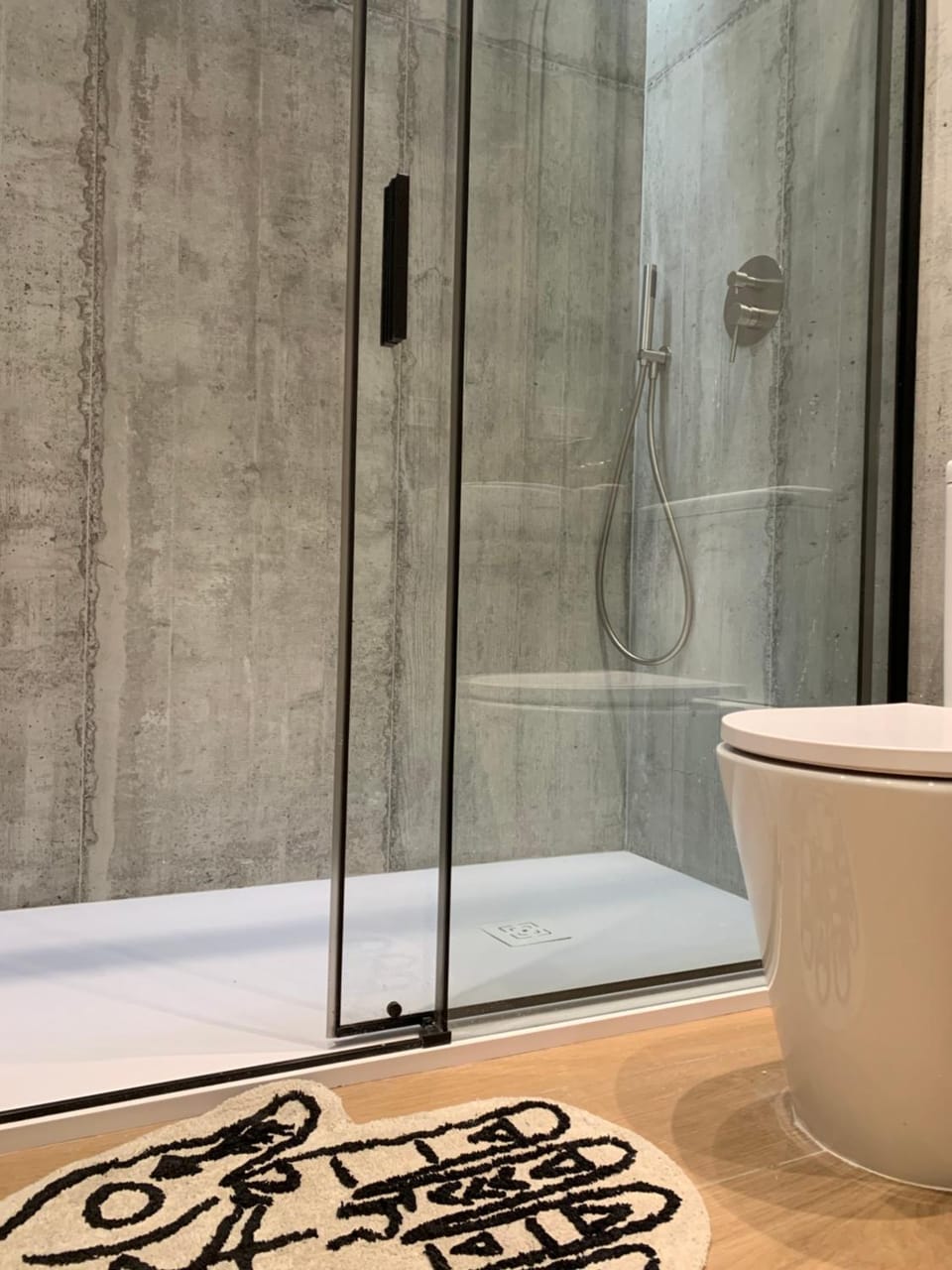 Shower, Property building, Bathroom
