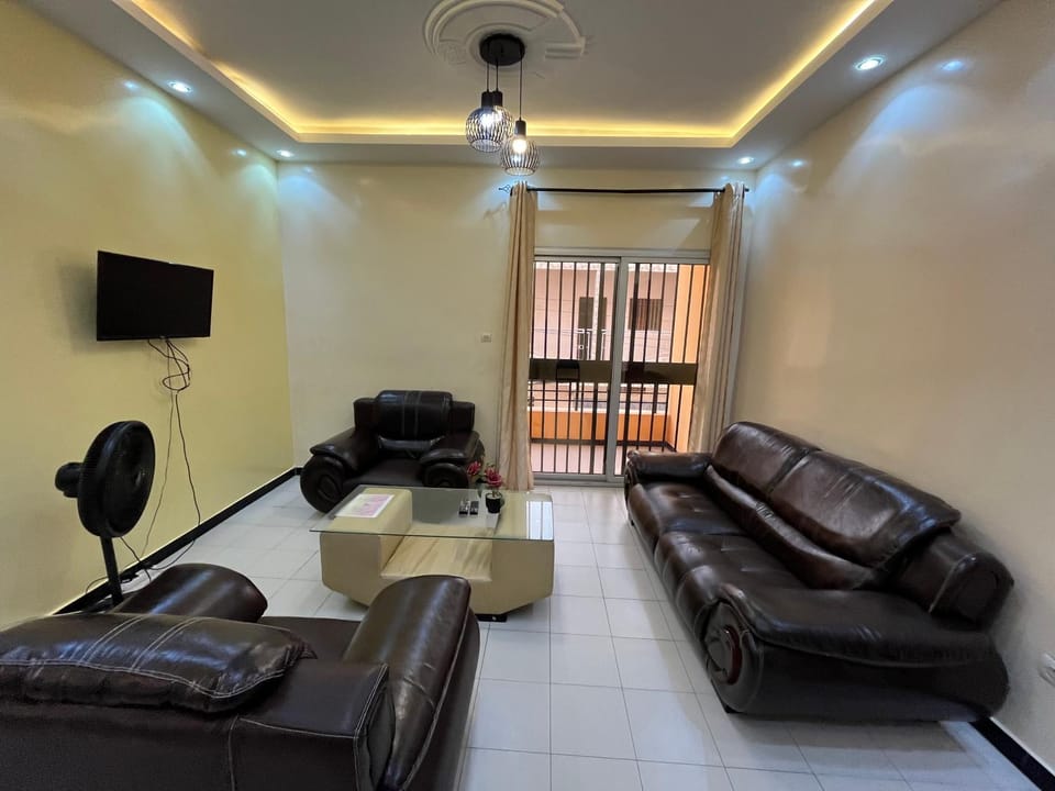 Appartement luxueux sortie 9 péage Apartment in Dakar Region, Senegal