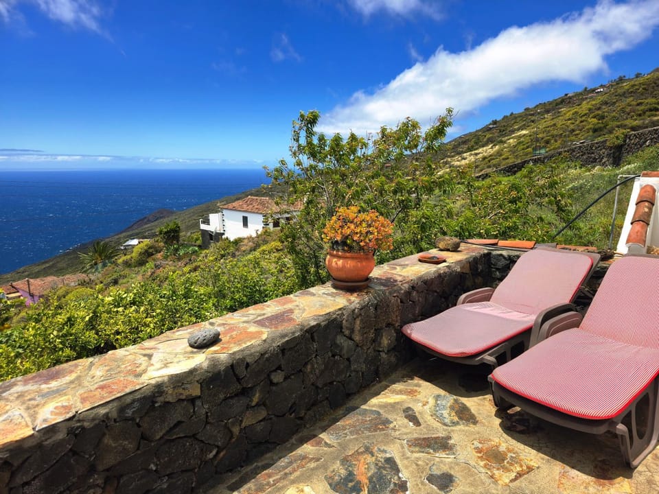 Mountain view, Sea view, sunbed