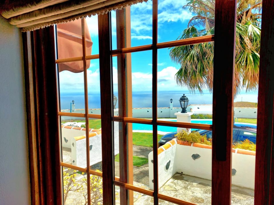 Day, Pool view, Sea view, Swimming pool