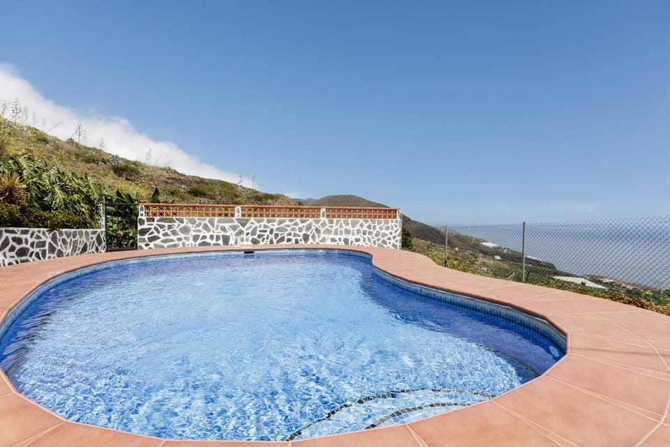 Sea view, Swimming pool