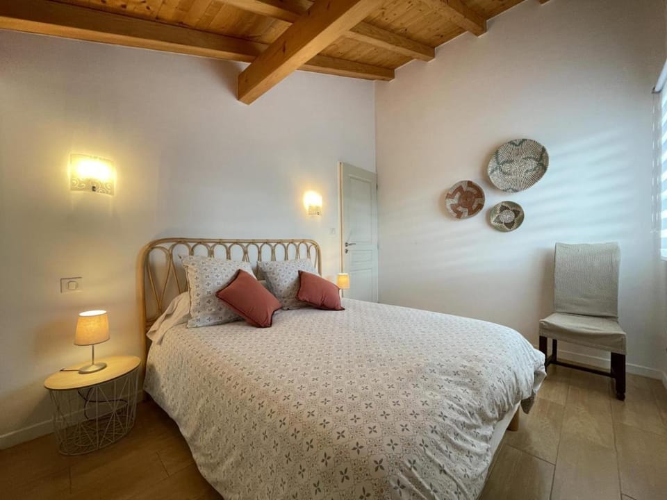 Aire-leku House in French Basque Country