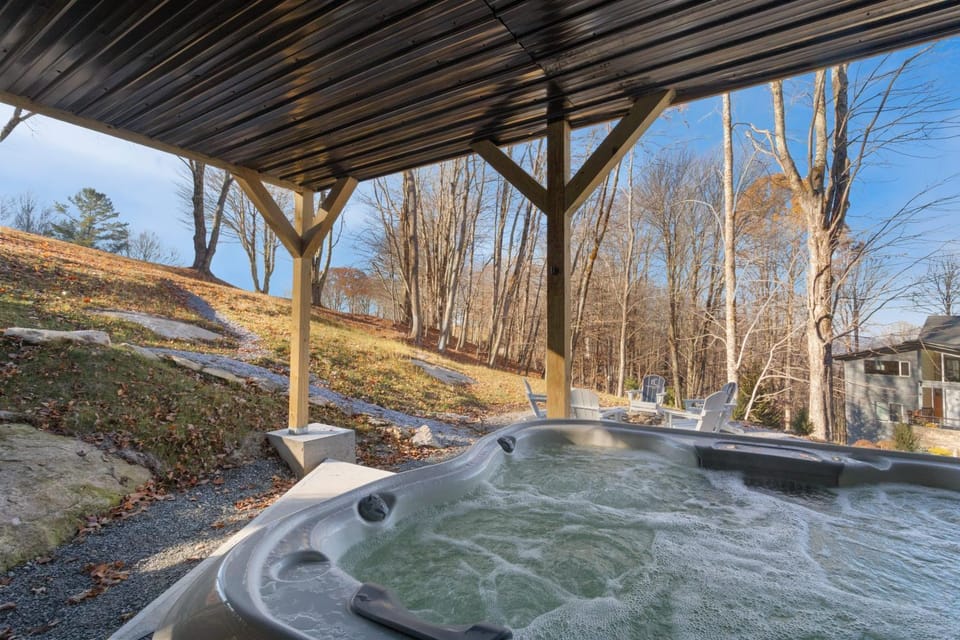 Fairway Lodge On One House in Beech Mountain