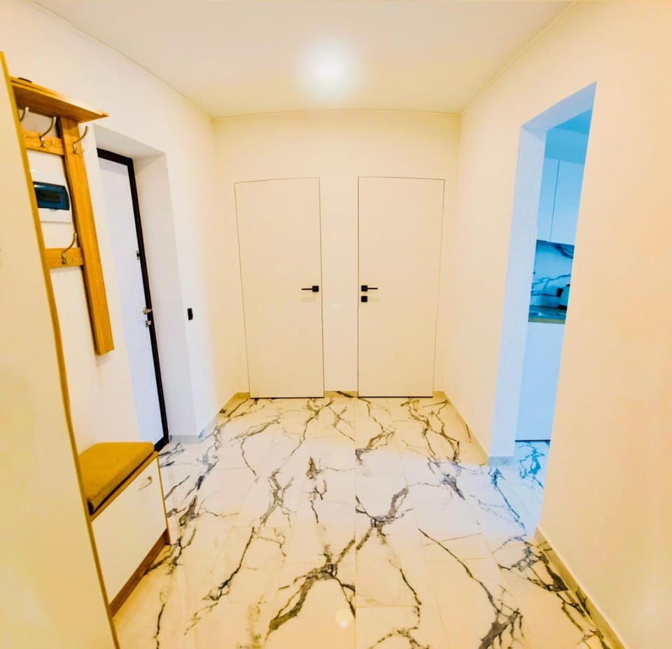 Панорамні апартаменти в новобудові поручь з центром Apartment in Kiev City - Kyiv