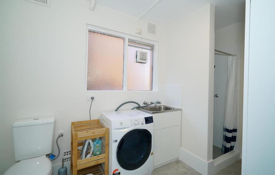 Rivervale Cosy Stunner sleeps 2 Apartment in Perth