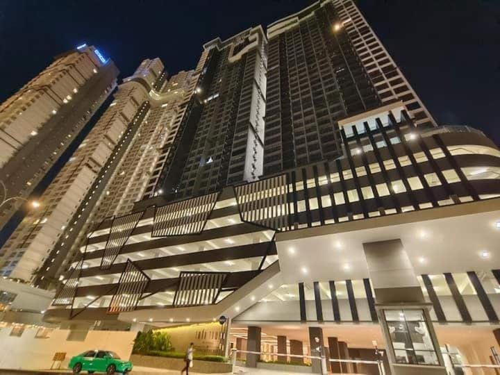 Nearest walk Johor Bahru custom Ciq by YHA Apartment in Johor Bahru