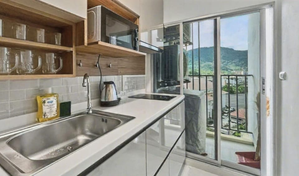 microwave, oven