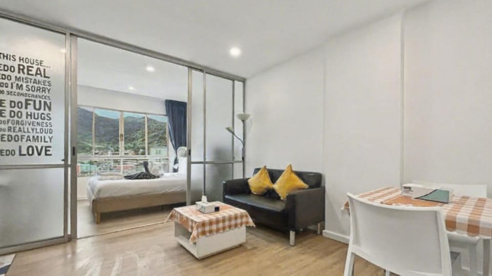 Bed, Living room, Bedroom