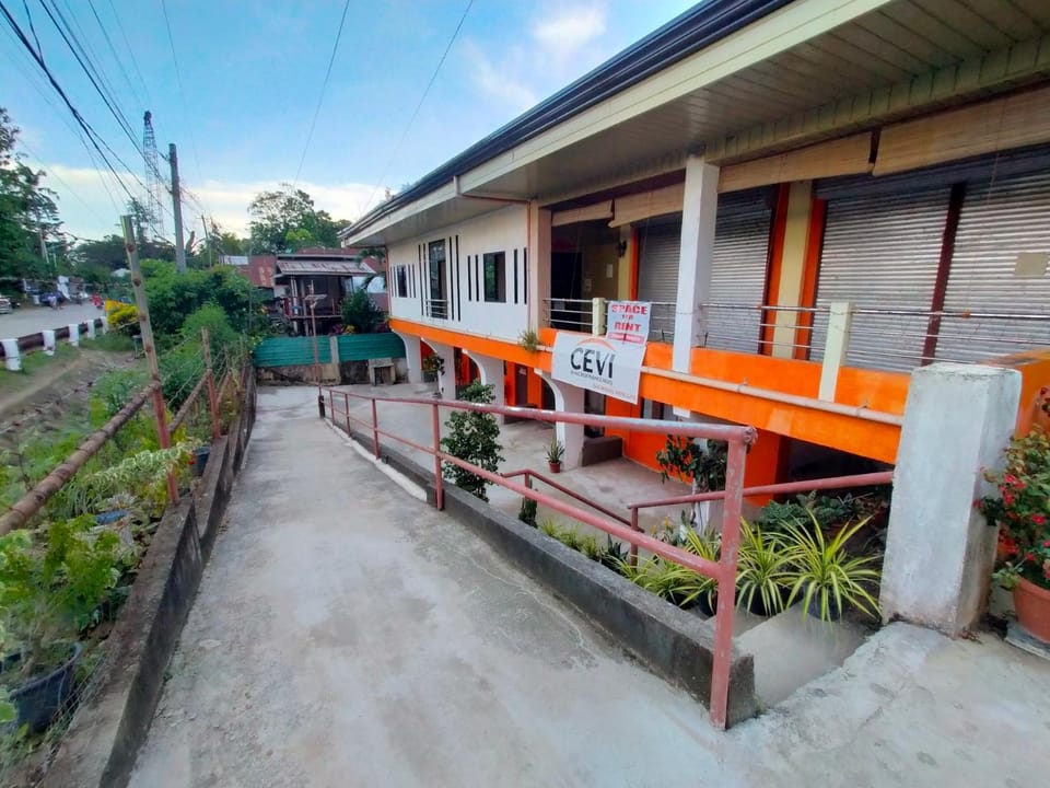 Aunora Standard Room Bed and Breakfast in Central Visayas
