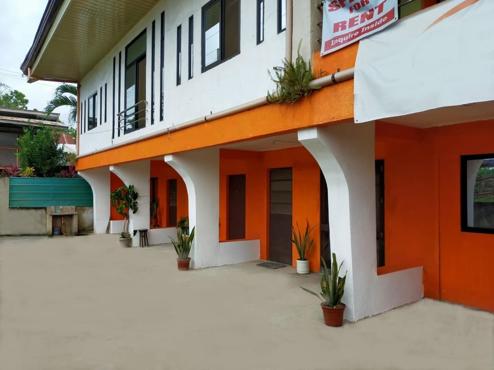 Aunora Standard Room Bed and Breakfast in Central Visayas