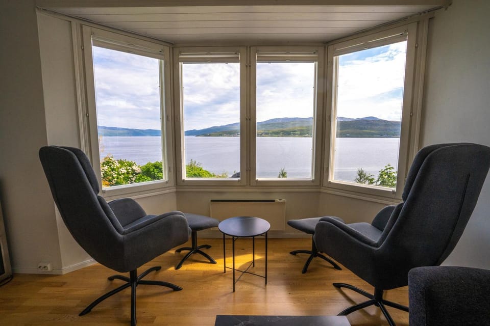 Idyllisk hus ved sjøen House in Troms Og Finnmark