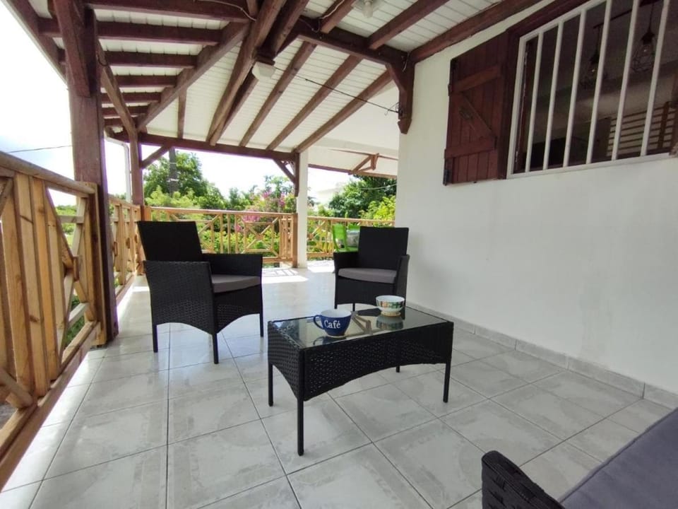 Property building, Patio, Day, Night, Natural landscape, Balcony/Terrace, Seating area, On site, Sunrise, Sunset